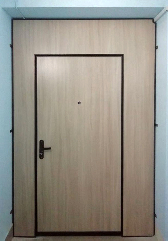 Дверь в тамбур ЛД-453 отделка ламинат